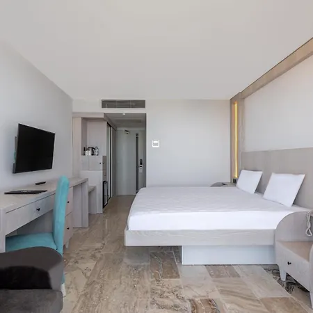 Semesteranläggning (resort) Sunrise Queen Luxury 5*